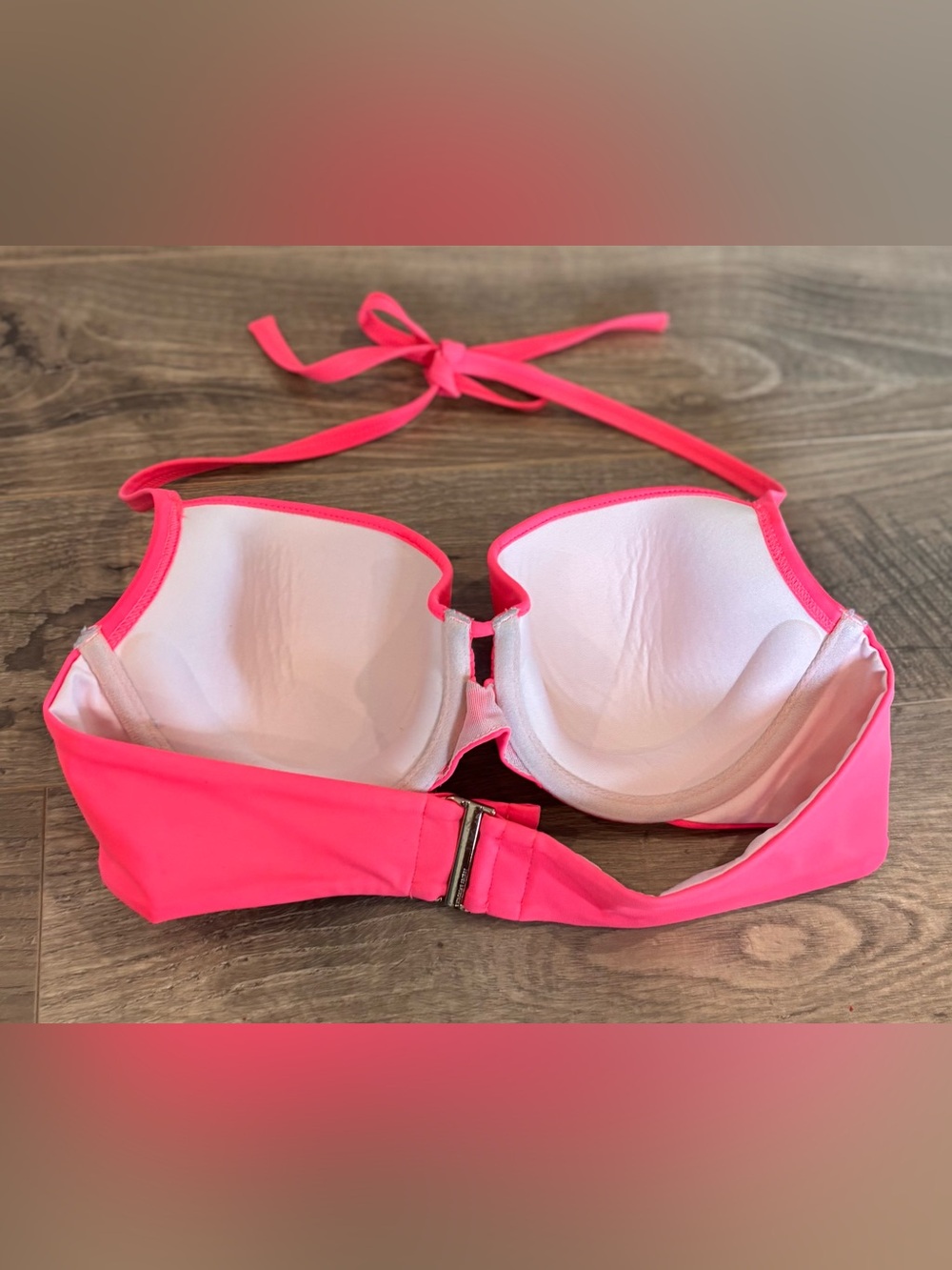 Victoria’s Secret Neon Coral Pink Bandeau Bikini Top Underwire 36B - Picture 2 of 3